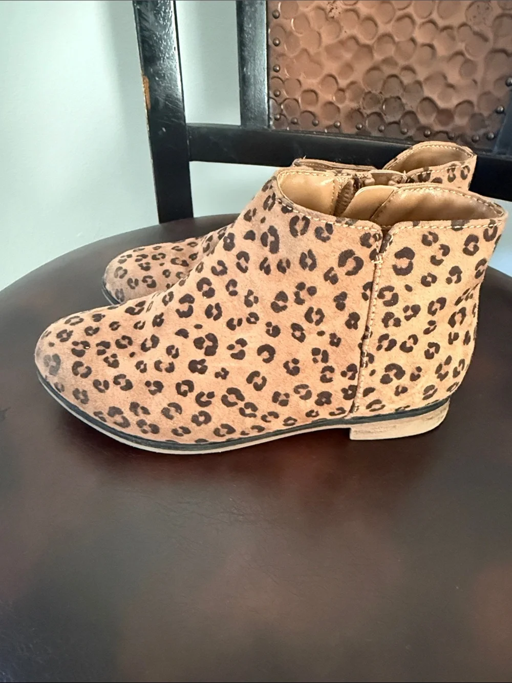Cat & Jack trendy ankle